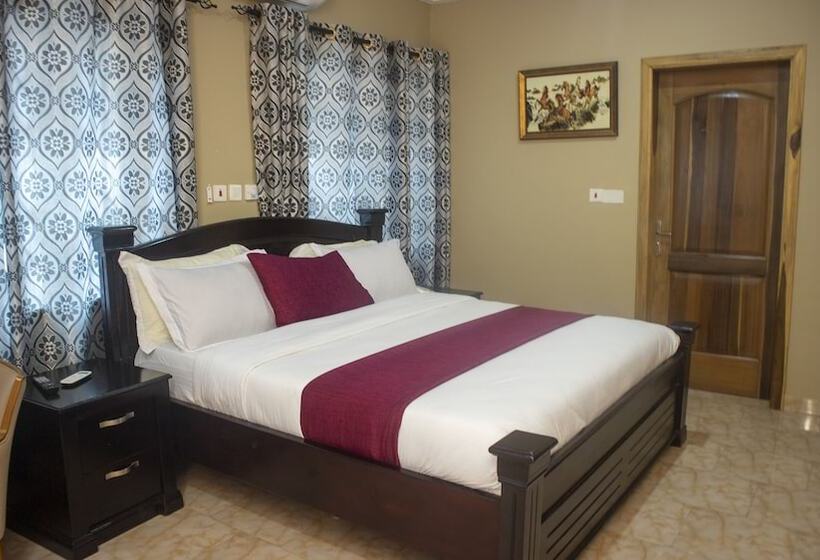 ホテル Kislas Luxury