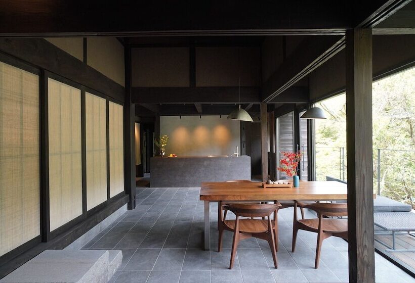 ホテル Loquat Nishiizu