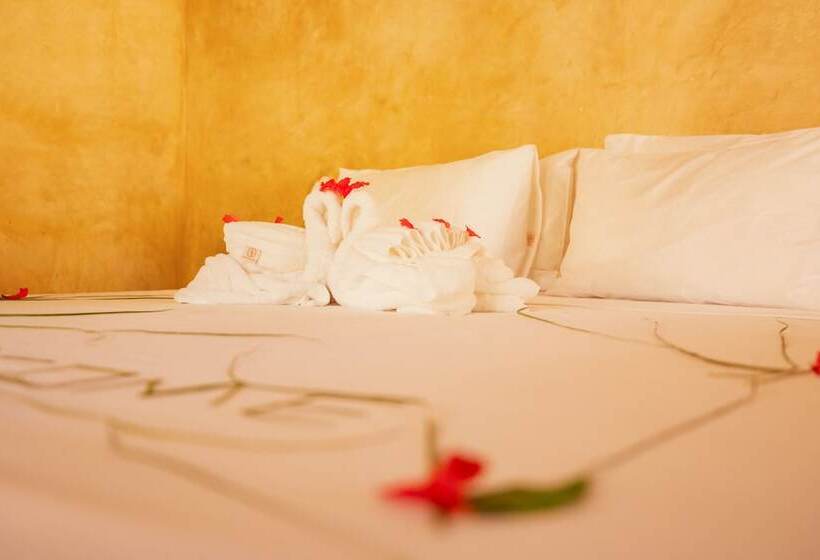 בית מלון כפרי Mayai Ocean Resort