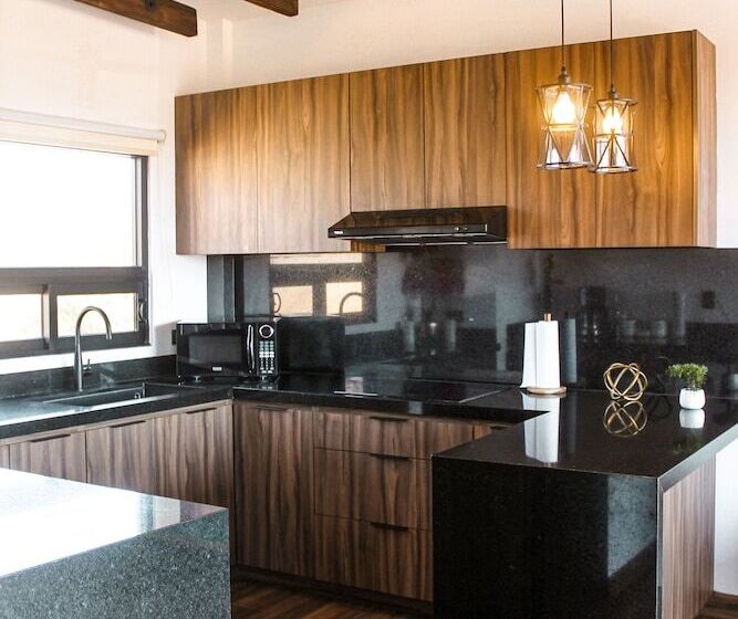 فندق Oasis 444