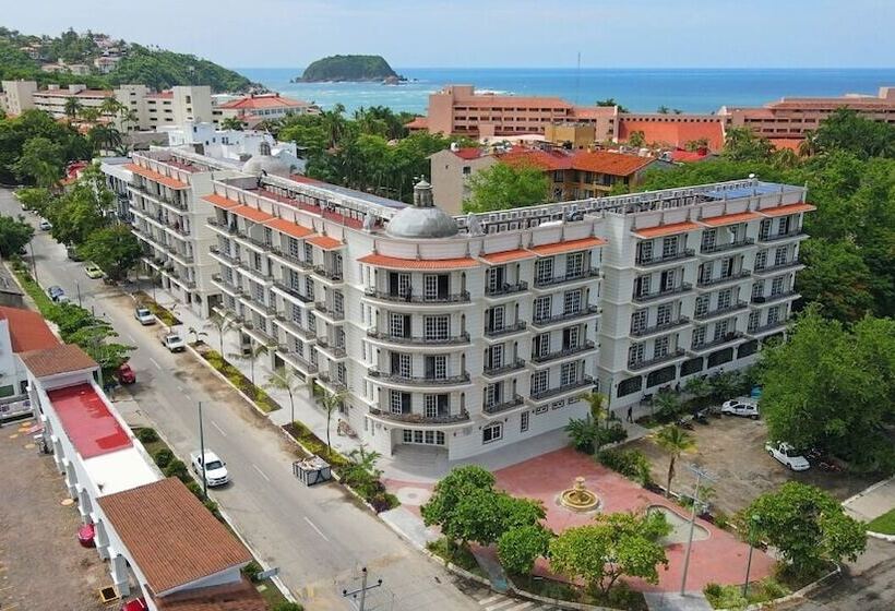 فندق Palacio Huatulco
