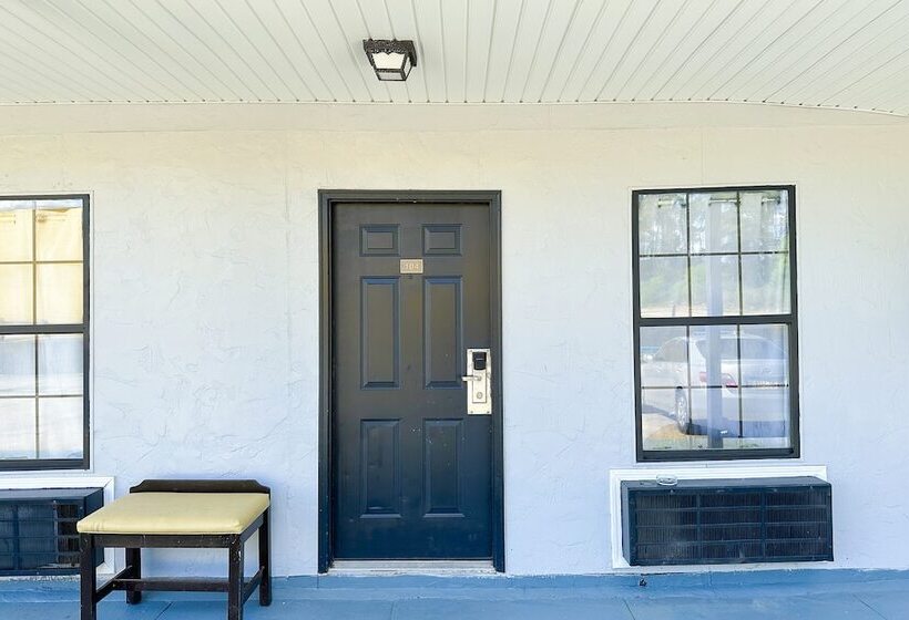 בית מלון כפרי Paradise Inn By Oyo