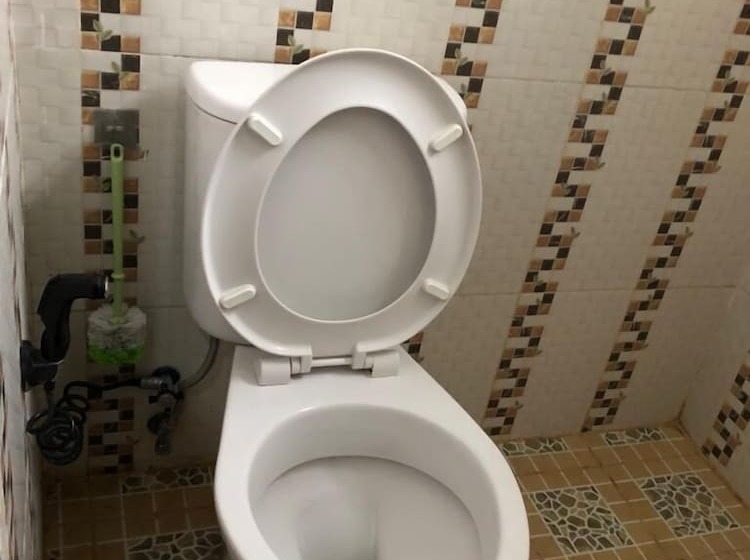 호텔 Penginapan Banyu Biruku