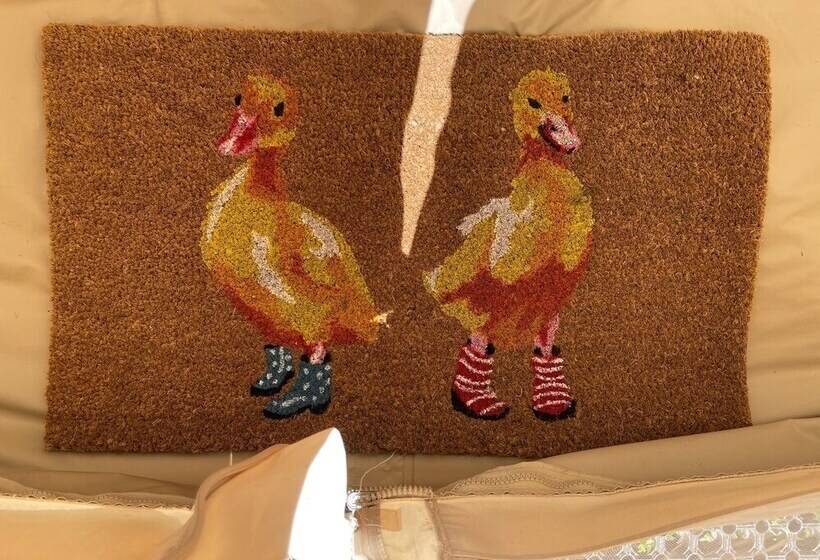 Отель Penhallow House Glamping Retreat