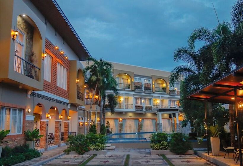 هتل Ragazzi Resort