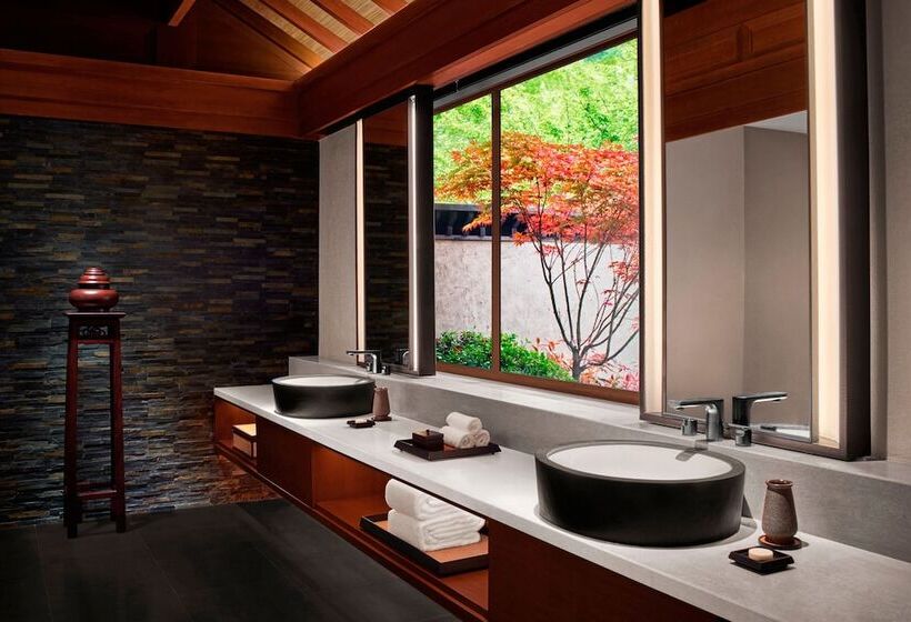 בית מלון כפרי Rissai Valley, A Ritz Carlton Reserve