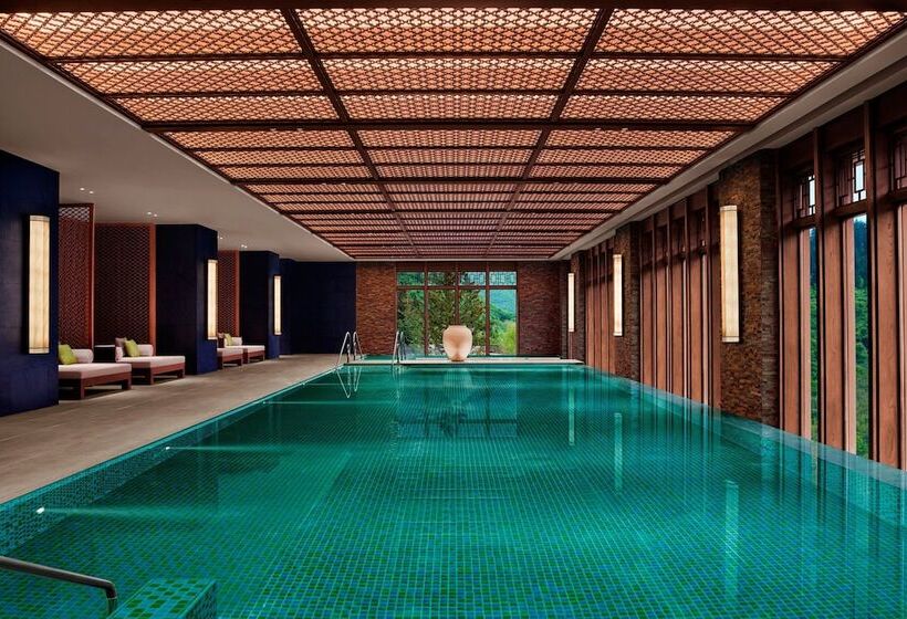 בית מלון כפרי Rissai Valley, A Ritz Carlton Reserve