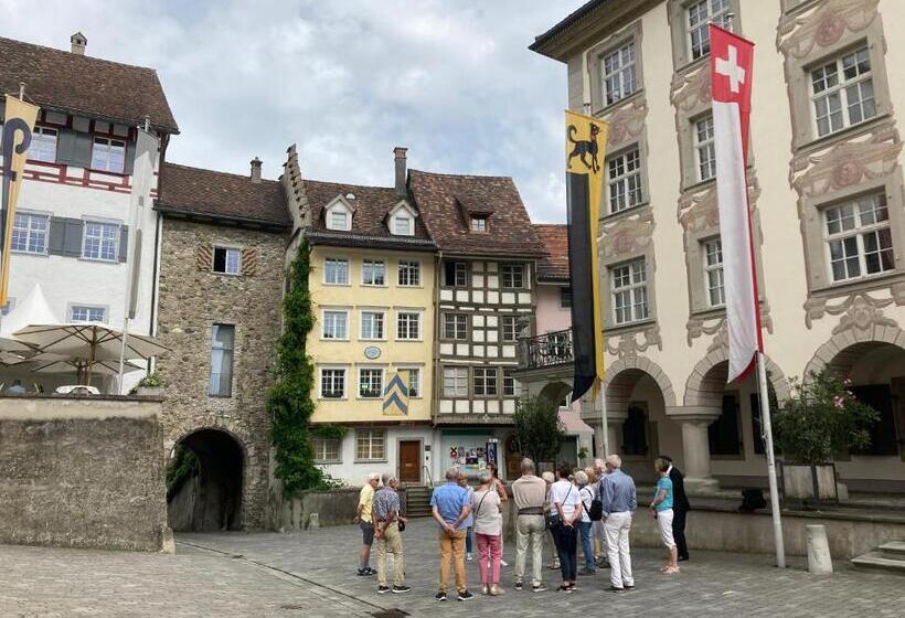 בית מלון כפרי Rondo   Self Check In