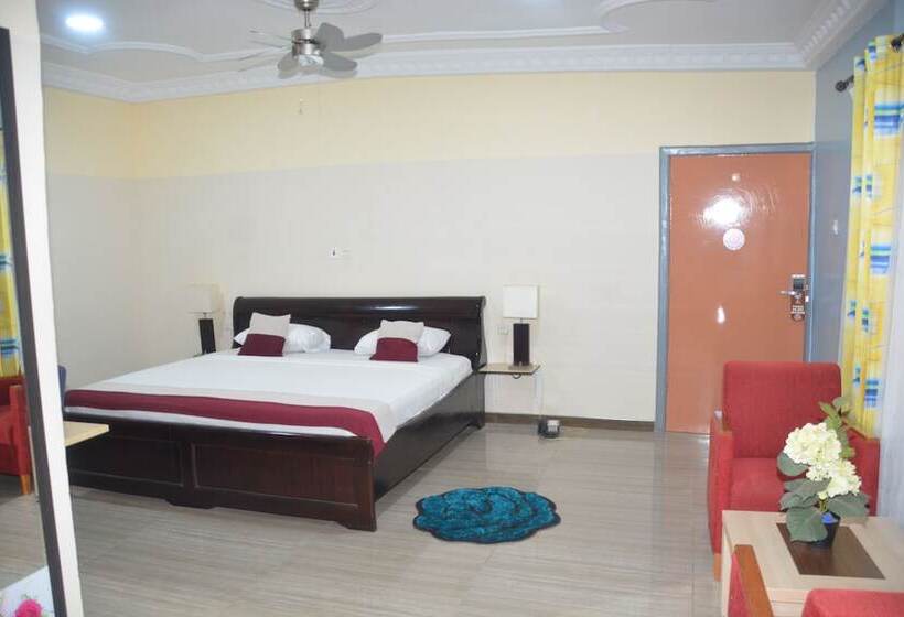 فندق Royal Lee S