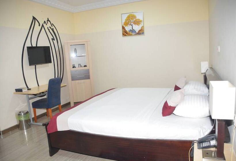 فندق Royal Lee S