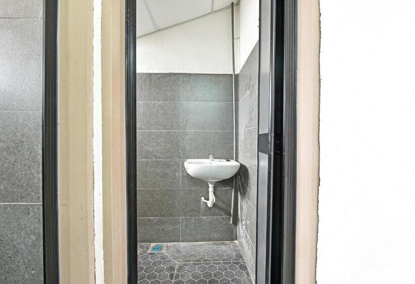 فندق S Homestay By Oyo