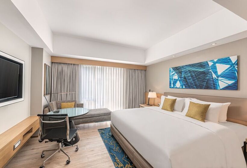 هتل Seda Manila Bay