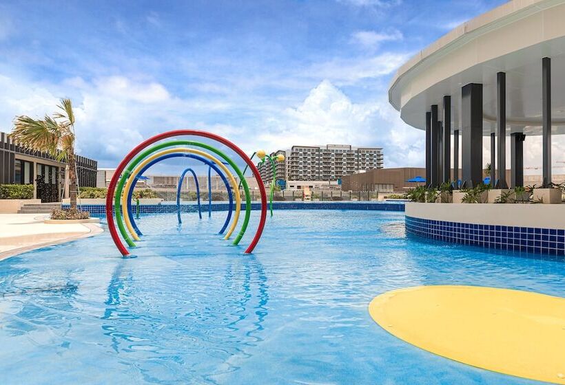 هتل Seda Manila Bay