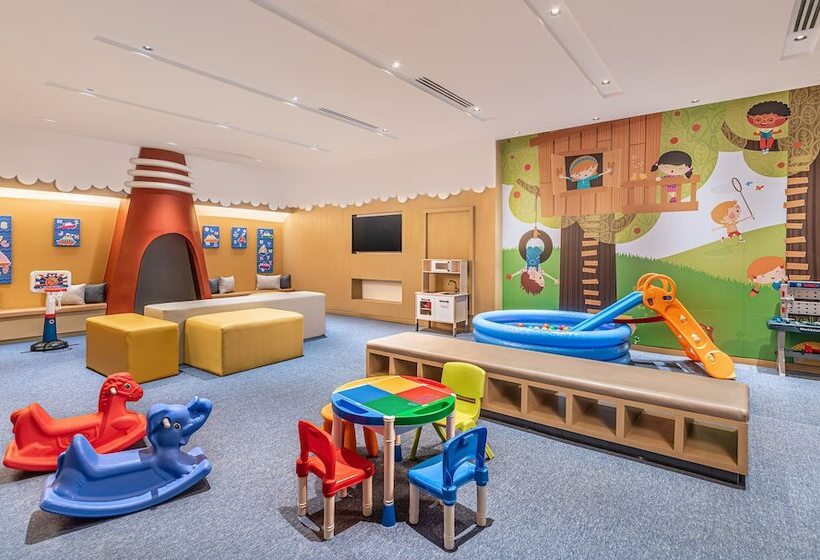 هتل Seda Manila Bay