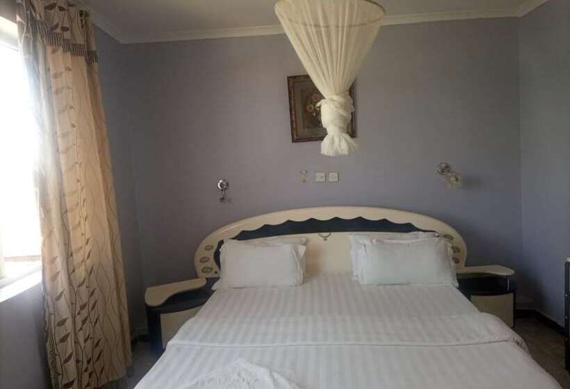 בית מלון כפרי Setavin