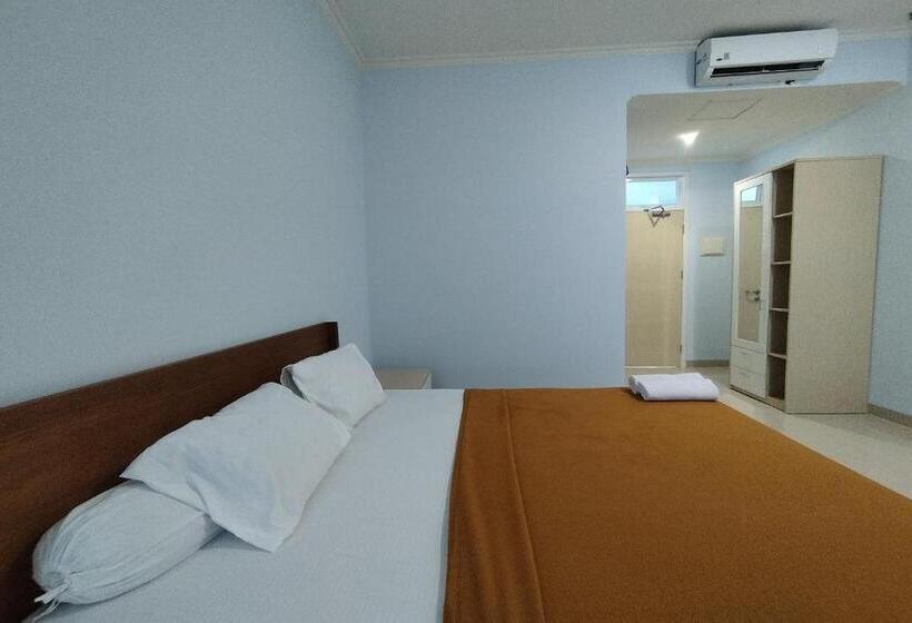 בית מלון כפרי Sutha Inn Syariah