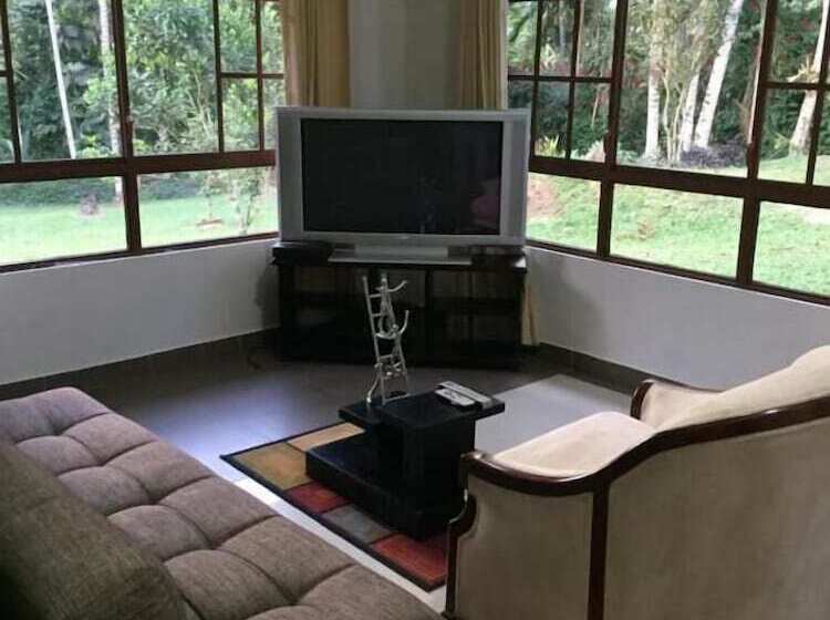 Отель Terra Luna Lodge