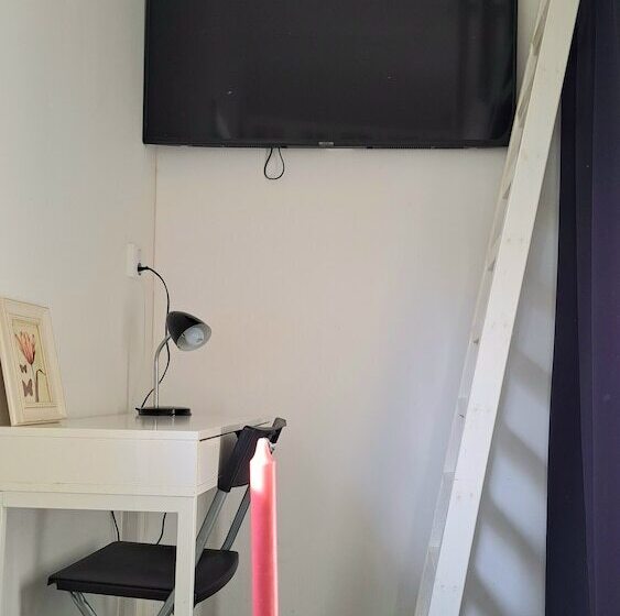 Отель Tg Oasis örgryte Stugor & Rum