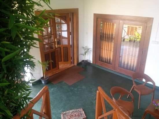 Отель Thalagala Oya Resort