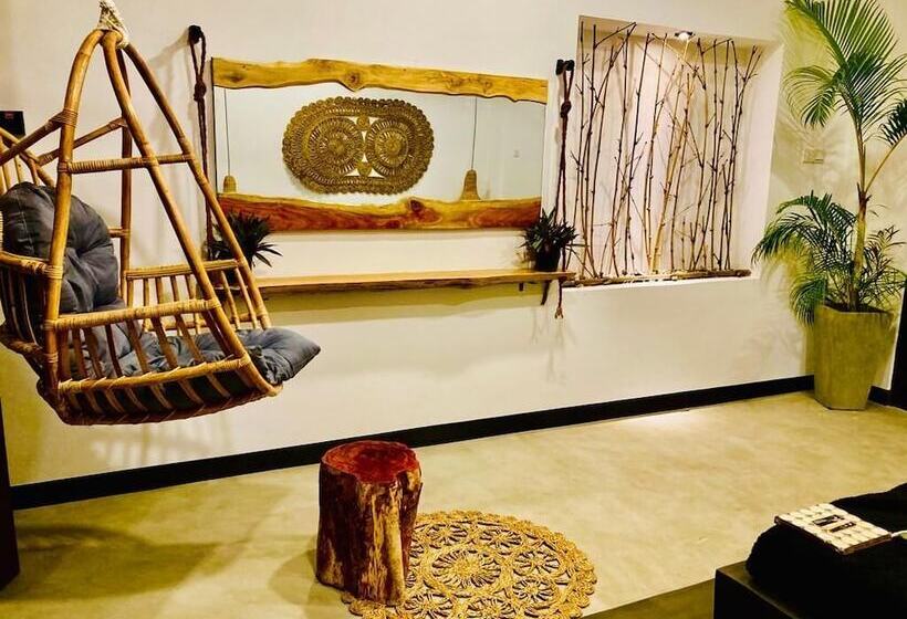 فندق The Jini House   Kabalana