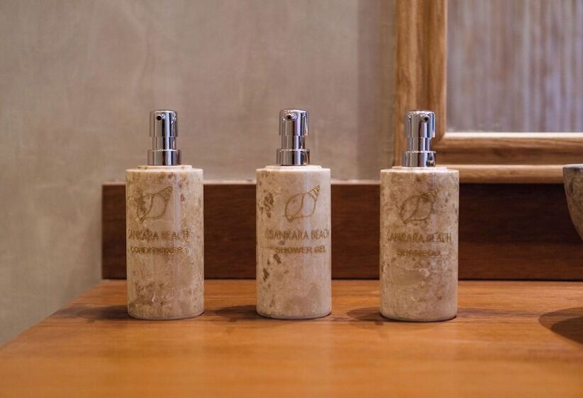 בית מלון כפרי The Sankara Beach Resort   Nusa Penida