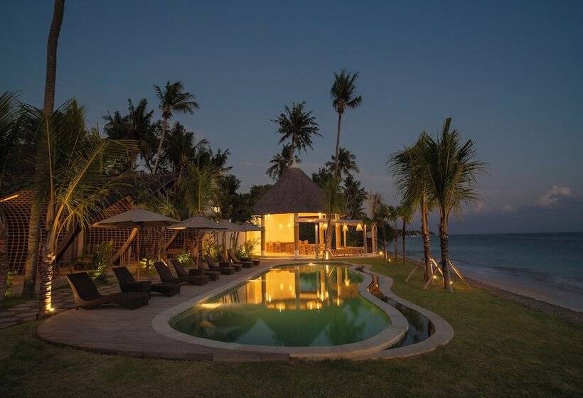 בית מלון כפרי The Sankara Beach Resort   Nusa Penida