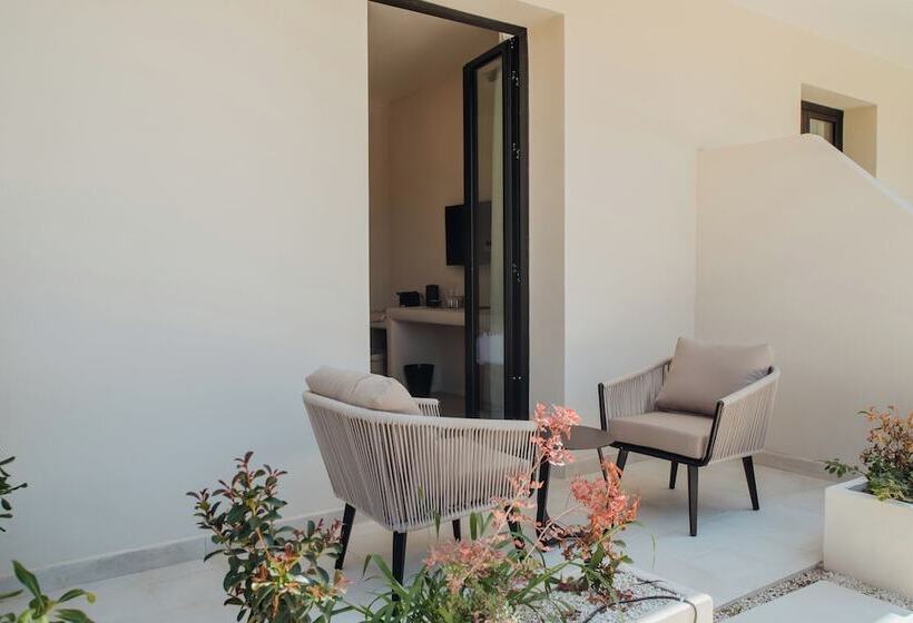 호텔 Thymises Boutique