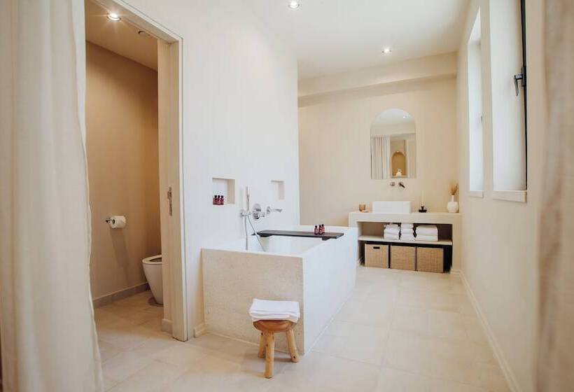 فندق Thymises Boutique