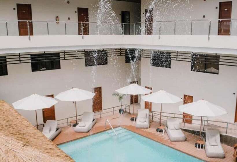 ホテル Tropicasa Coron Resort And