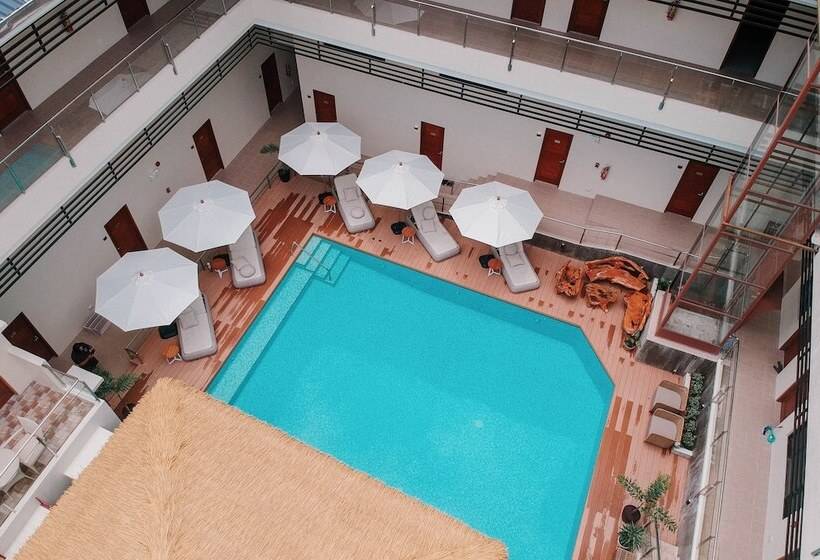 ホテル Tropicasa Coron Resort And