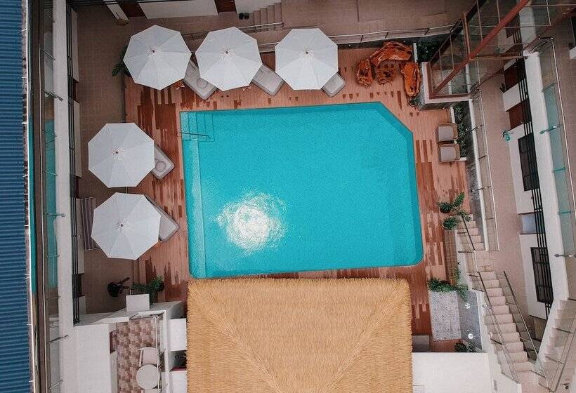 ホテル Tropicasa Coron Resort And