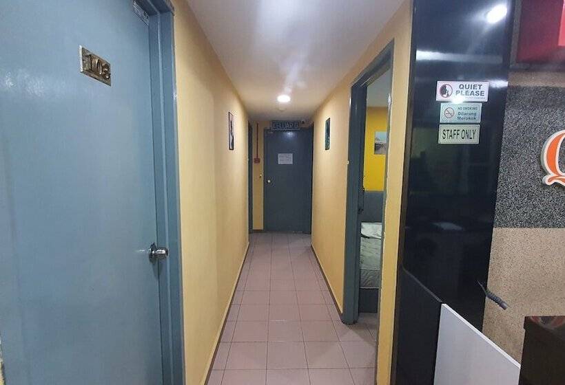 Hotel Two Two Inn By Oyo