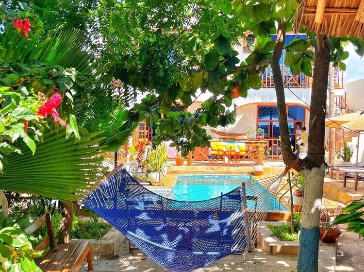 Отель Utulivu Bungalow