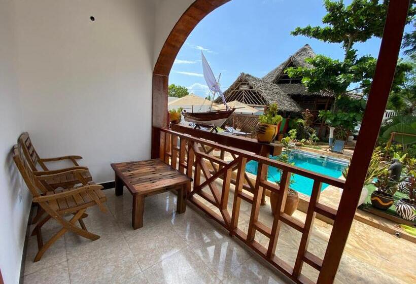 Отель Utulivu Bungalow