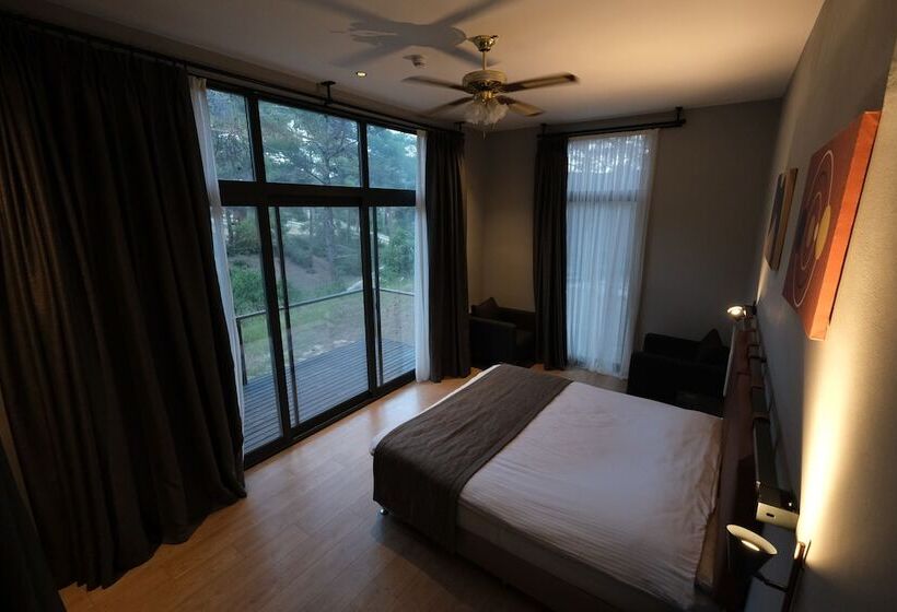 Hukoy Doga Oteli   Bungalov