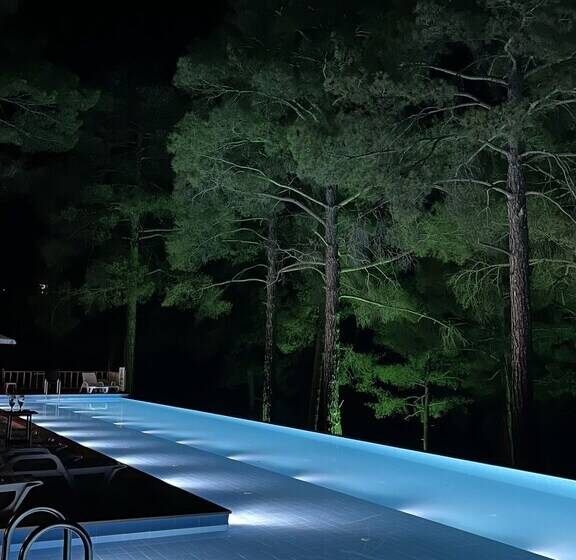 Hukoy Doga Oteli   Bungalov