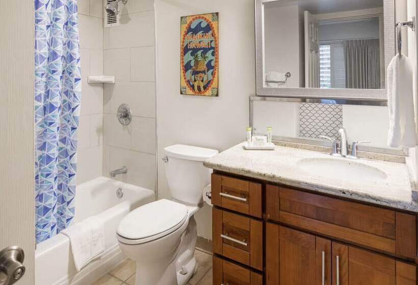 Ilikai Hotel With Ocean View