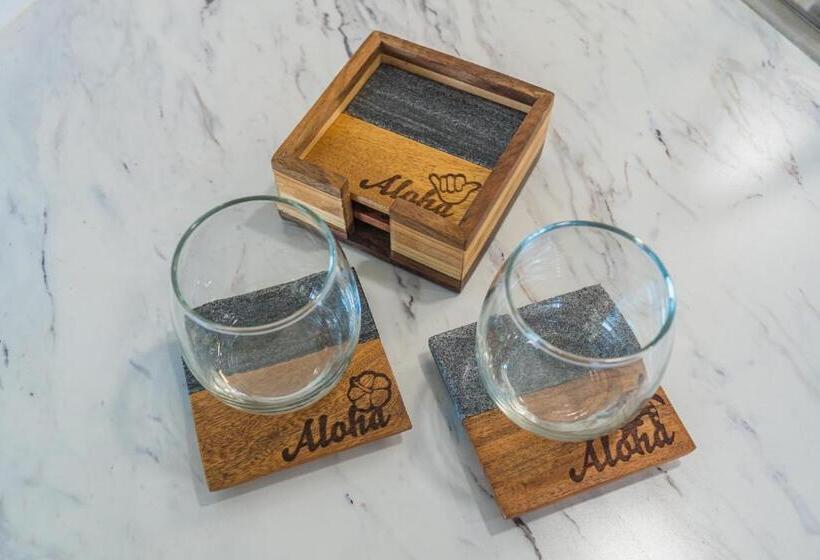 Ilikai Hotel With Ocean View