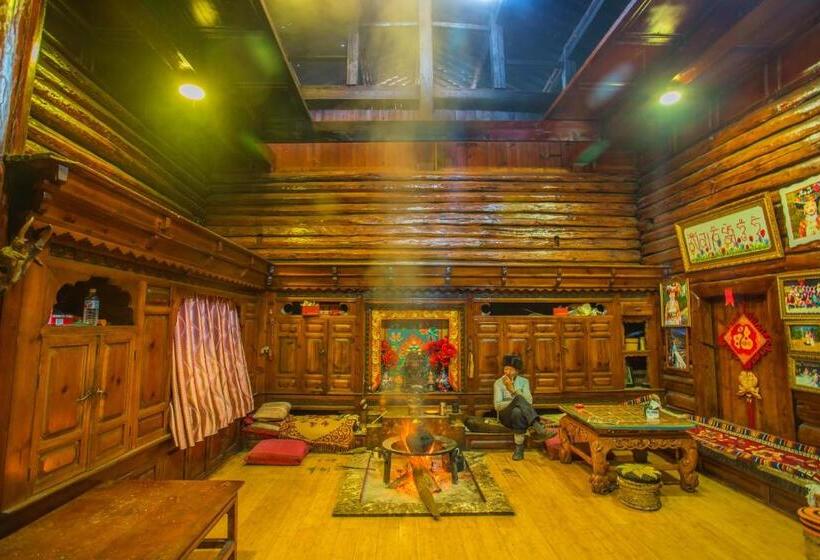 Lugu Lake In Love Inn Hostel