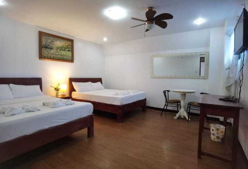 Mont Wind Hotel Tagaytay Powered By Cocotel