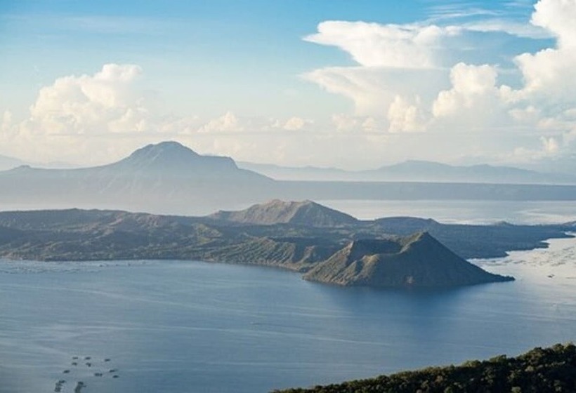 Mont Wind Hotel Tagaytay Powered By Cocotel