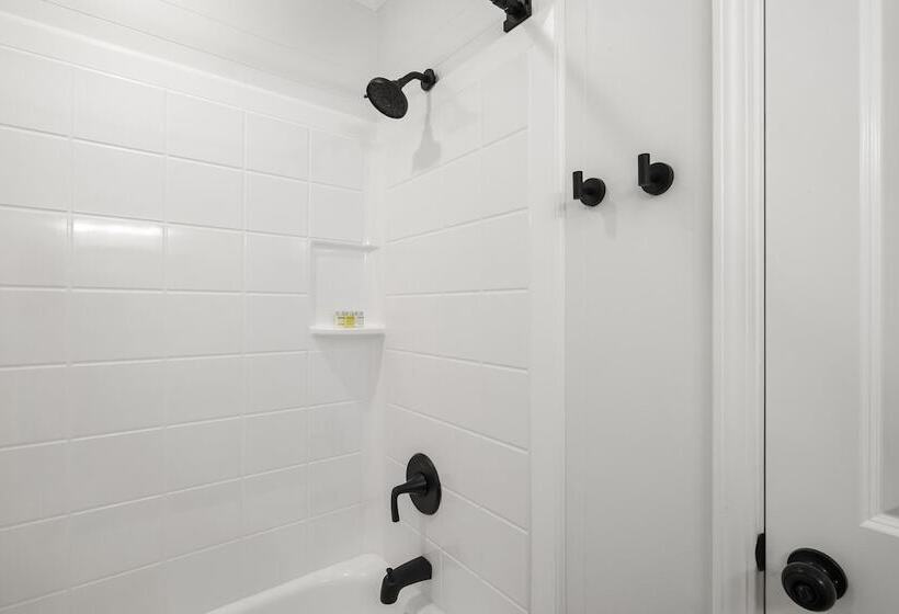 فندق على الطريق The Lofts On Indian Point