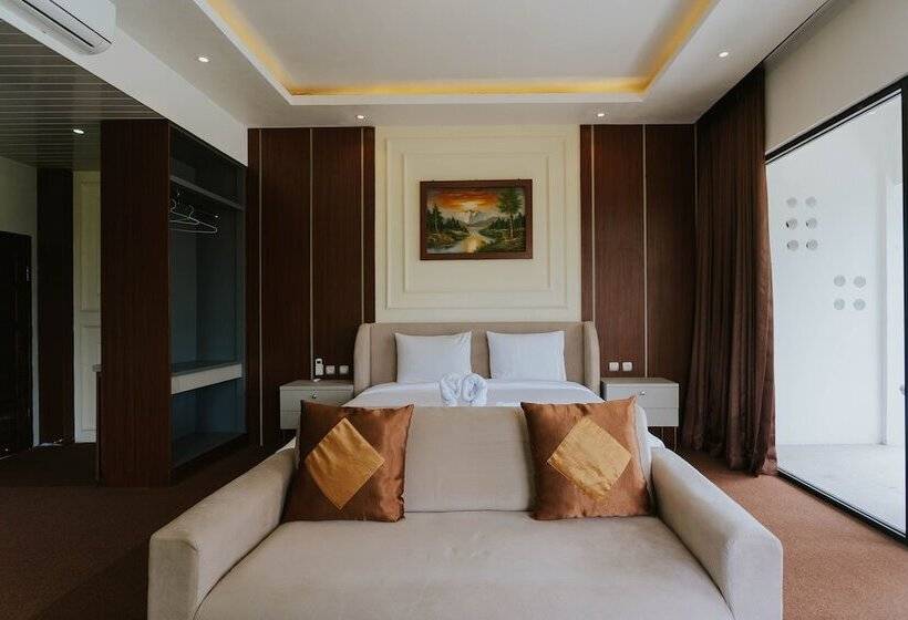 Nirvana Hotel Resort Tetebatu