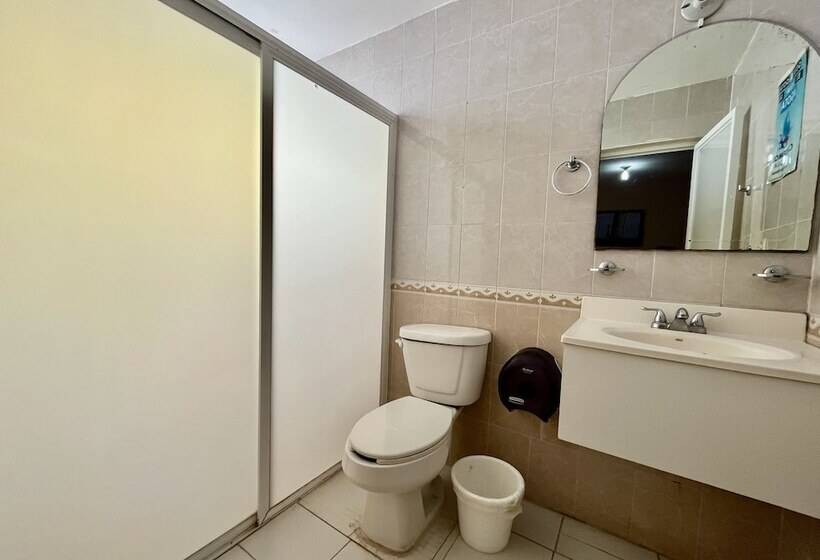 Oyo Hotel Puerto Real Coatzacoalcos