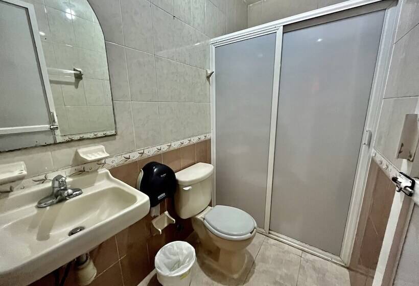 Oyo Hotel Puerto Real Coatzacoalcos