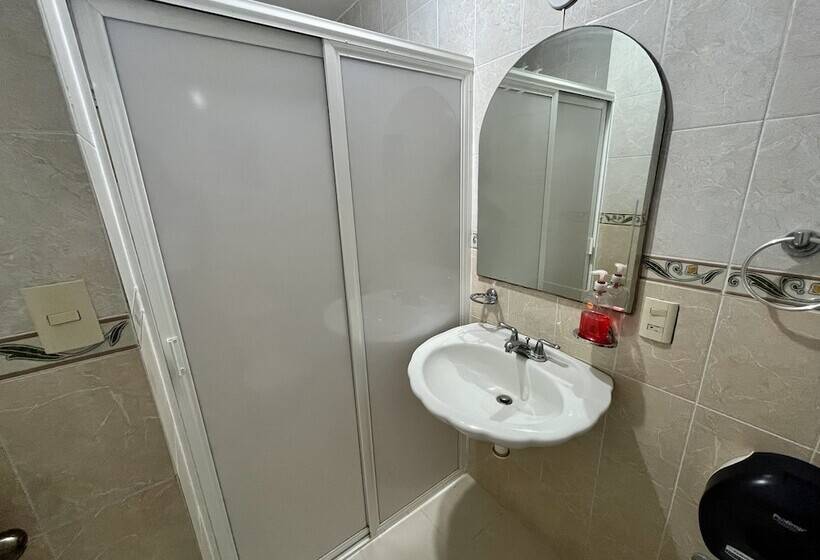 Oyo Hotel Puerto Real Coatzacoalcos