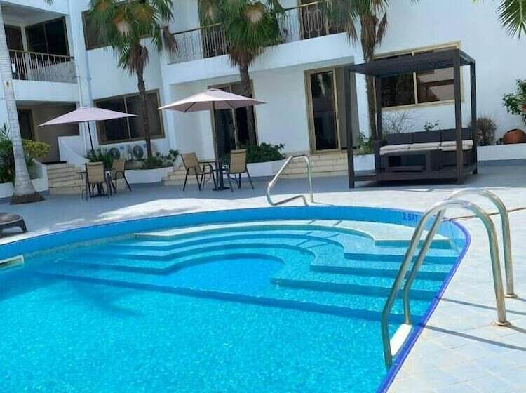 Peach View Hotel And Apartments