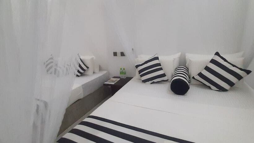 פנסיון Anuradhapura Kingdom View Resort