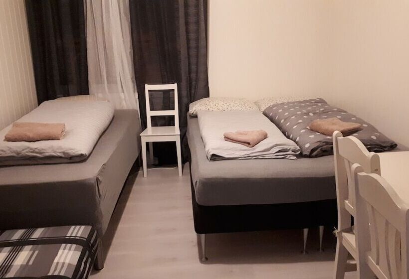 بنسيون Arctic Rooms Hage