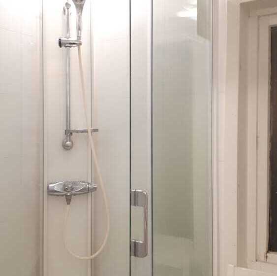 بنسيون Arctic Rooms Hage